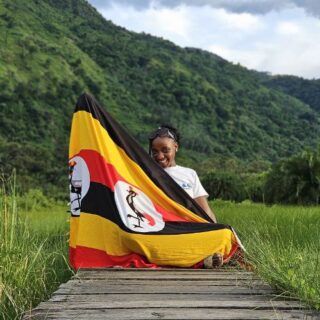 photo_5922654859625089017_y