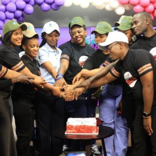 photo_6023925154763098350_y