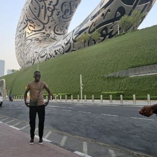 photo_6023925154763098354_y